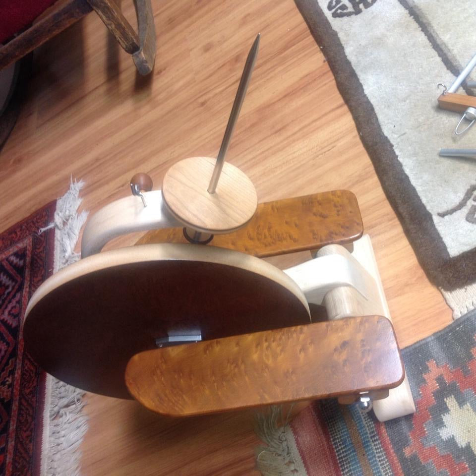 Quill attachment